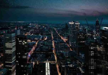 生态链条分析-2025年抖音成人版流行趋势预测