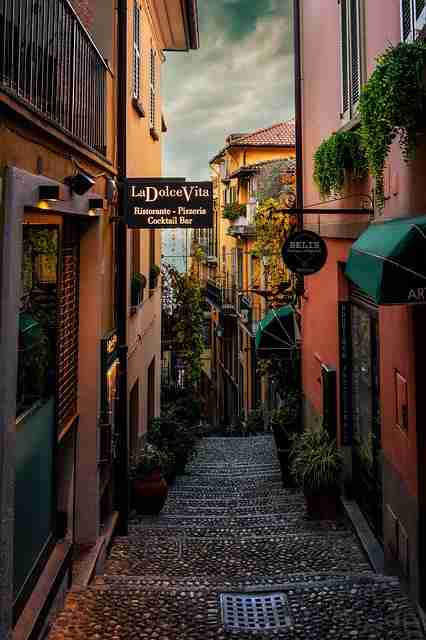 国产探花达人崛起路径解析-短剧制作经验